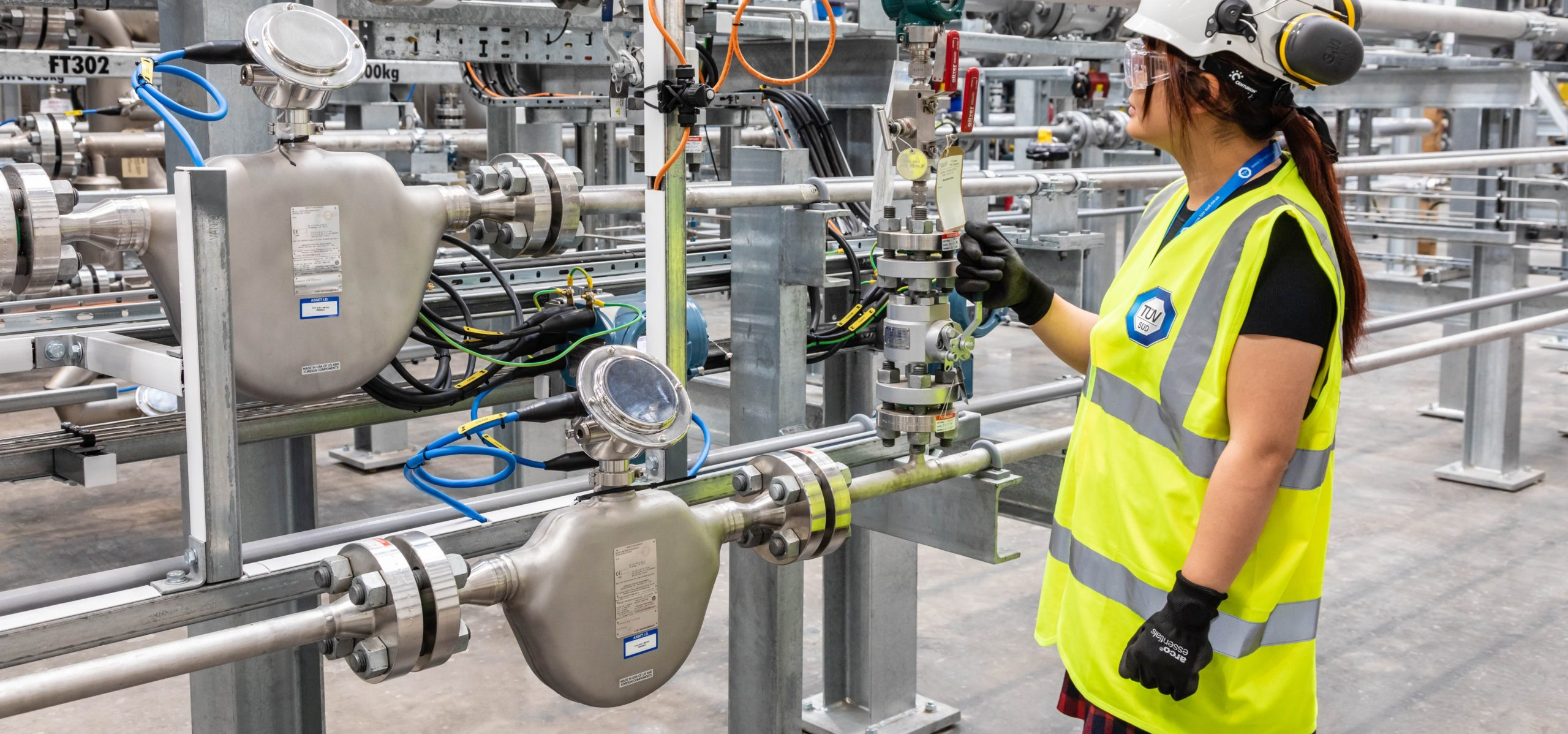 Emerson Coriolis Flow Meters Ensure Calibration Accuracy at TÜV SÜD National Engineering Laboratory